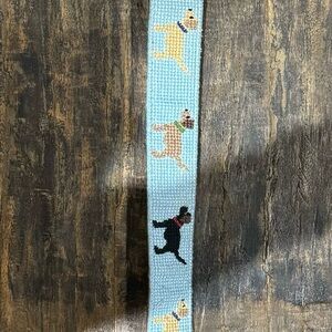 Boys belt with dogs 26 inch in length.